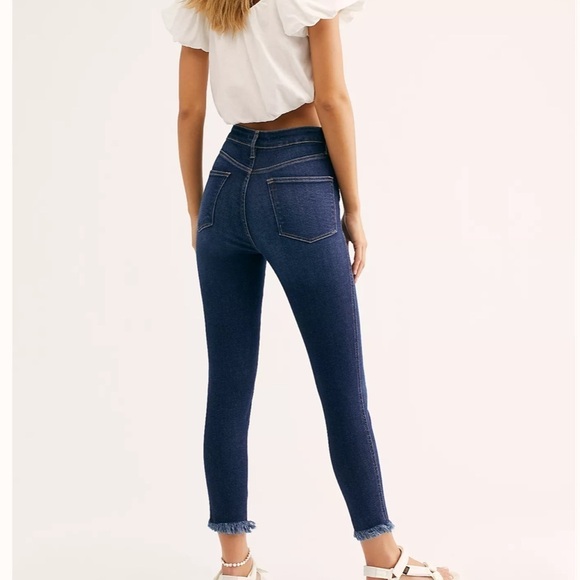Free People Raw High-Rise Jegging in Deep Indigo - Picture 2 of 9